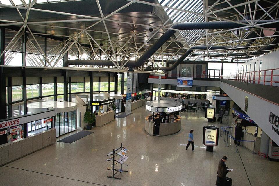 Navette Metz Aéroport Luxembourg Findel — Didier VTC chauffeur privé Moselle